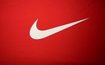 swoosh-796141.jpg